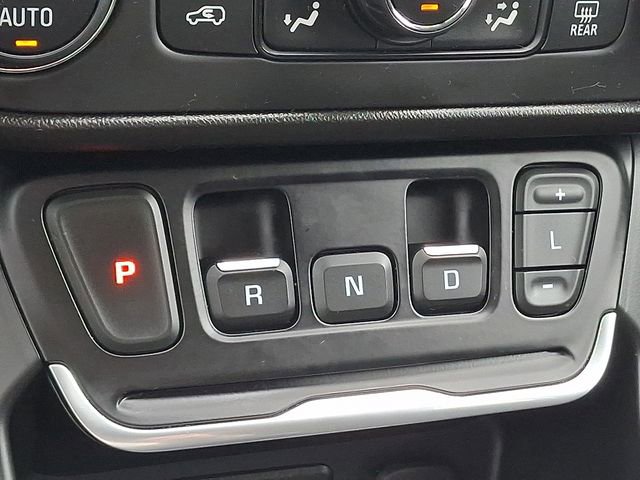 Used 2021 GMC Terrain SLE w/ Driver Convenience Package AWD/4WD image 16