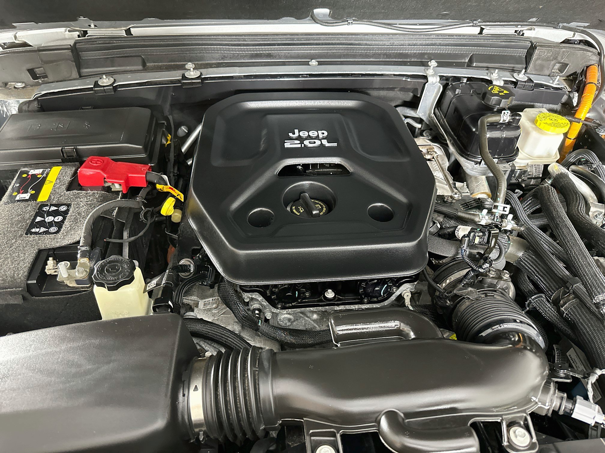 Used 2023 Jeep Wrangler Unlimited AWD/4WD image 31