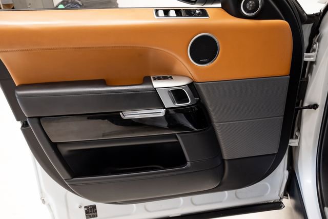 Used 2022 Land Rover Range Rover Sport SVR image 7