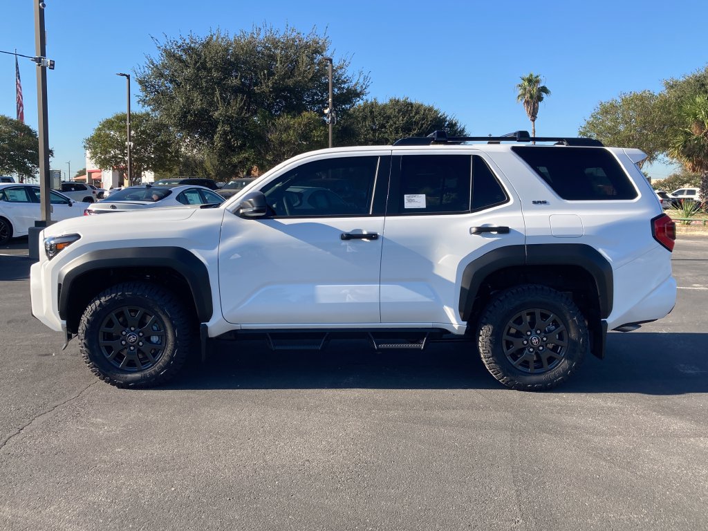 New 2026 Toyota 4Runner SR5 AWD/4WD image 7