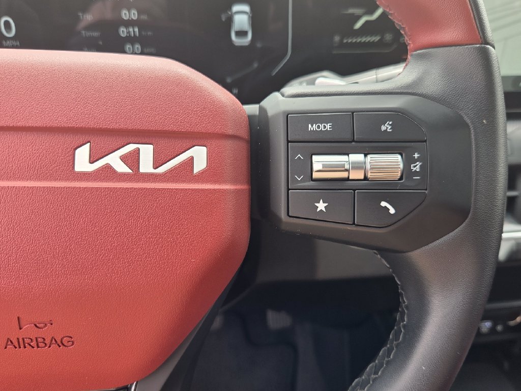Used 2025 Kia K4 GT-Line w/ GT-Line Premium Package FWD image 24