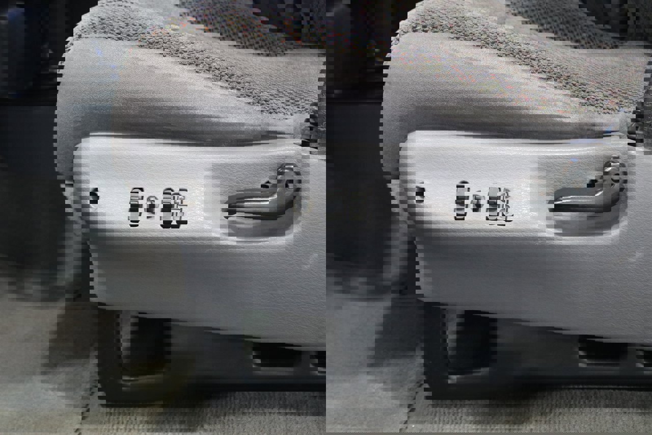 Used 1998 Dodge Ram 2500 Truck 4x4 Quad Cab image 64