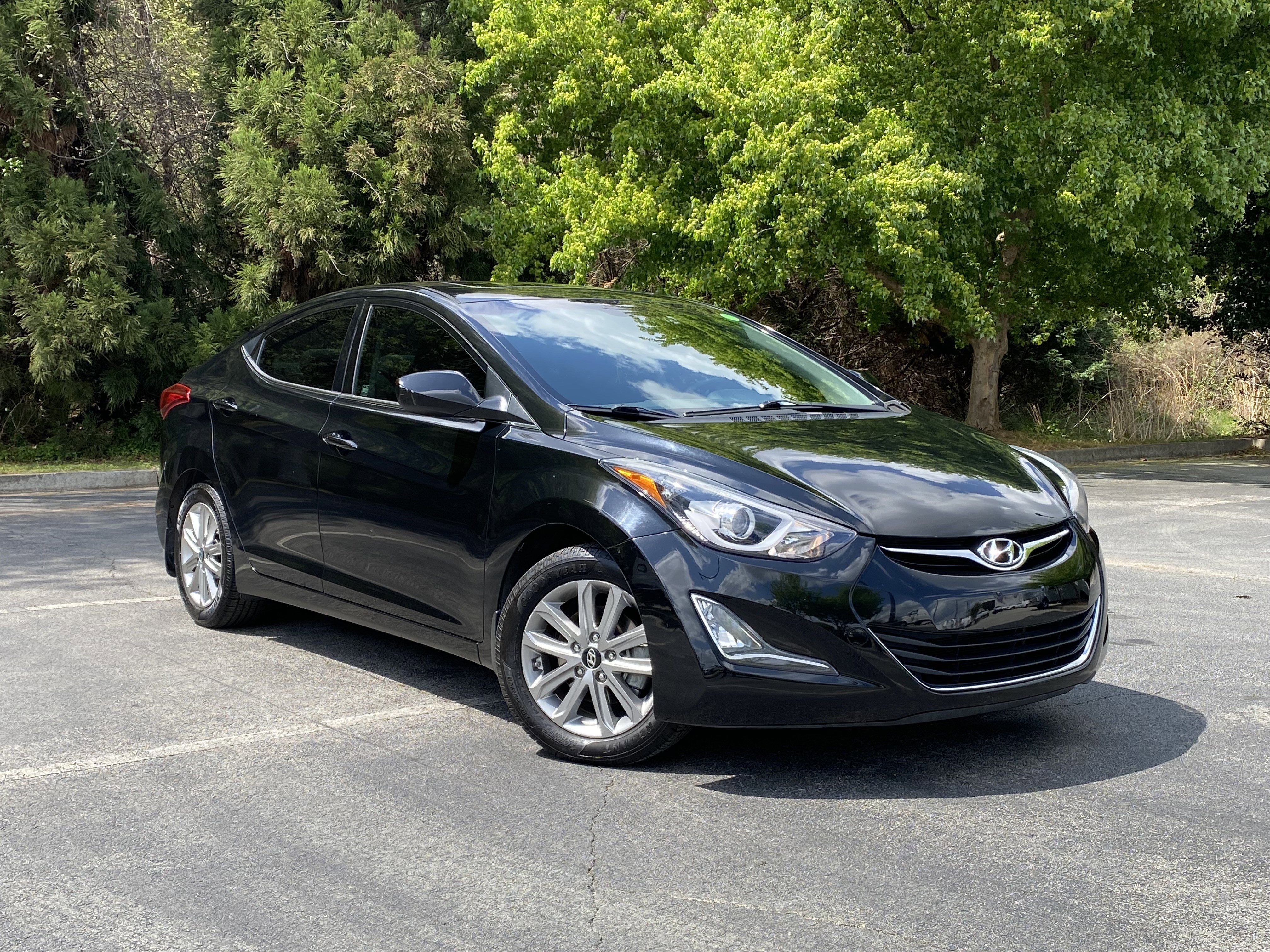 Used 2015 Hyundai Elantra SE w/ Option Group 03 image 40