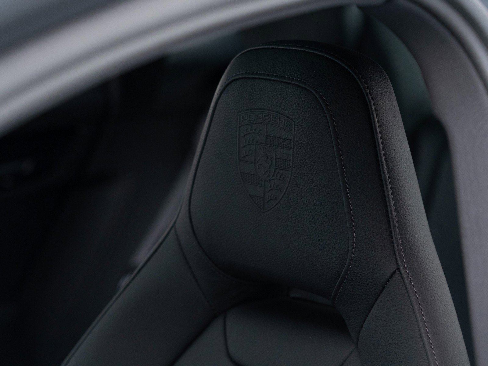 New 2026 Porsche Panamera 4 image 18