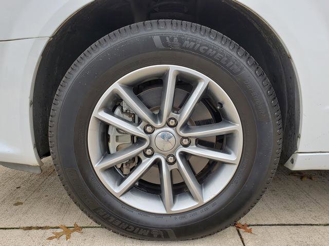 Used 2016 Dodge Grand Caravan SE image 27