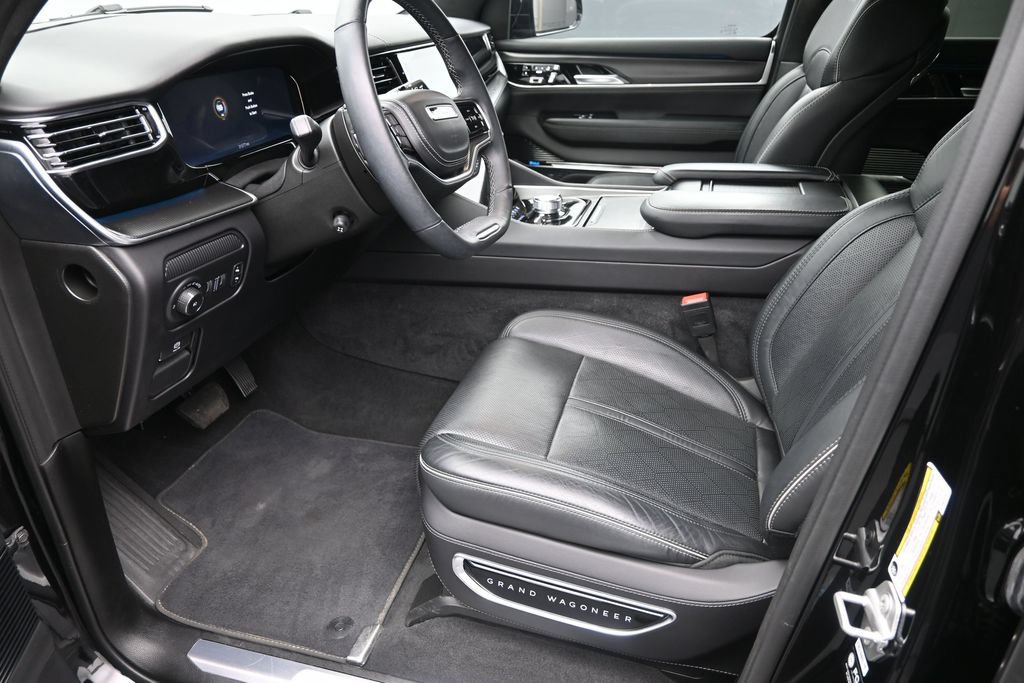 Used 2024 Jeep Grand Wagoneer Series II Obsidian w/ Quick Order Packagew 28T AWD/4WD image 10