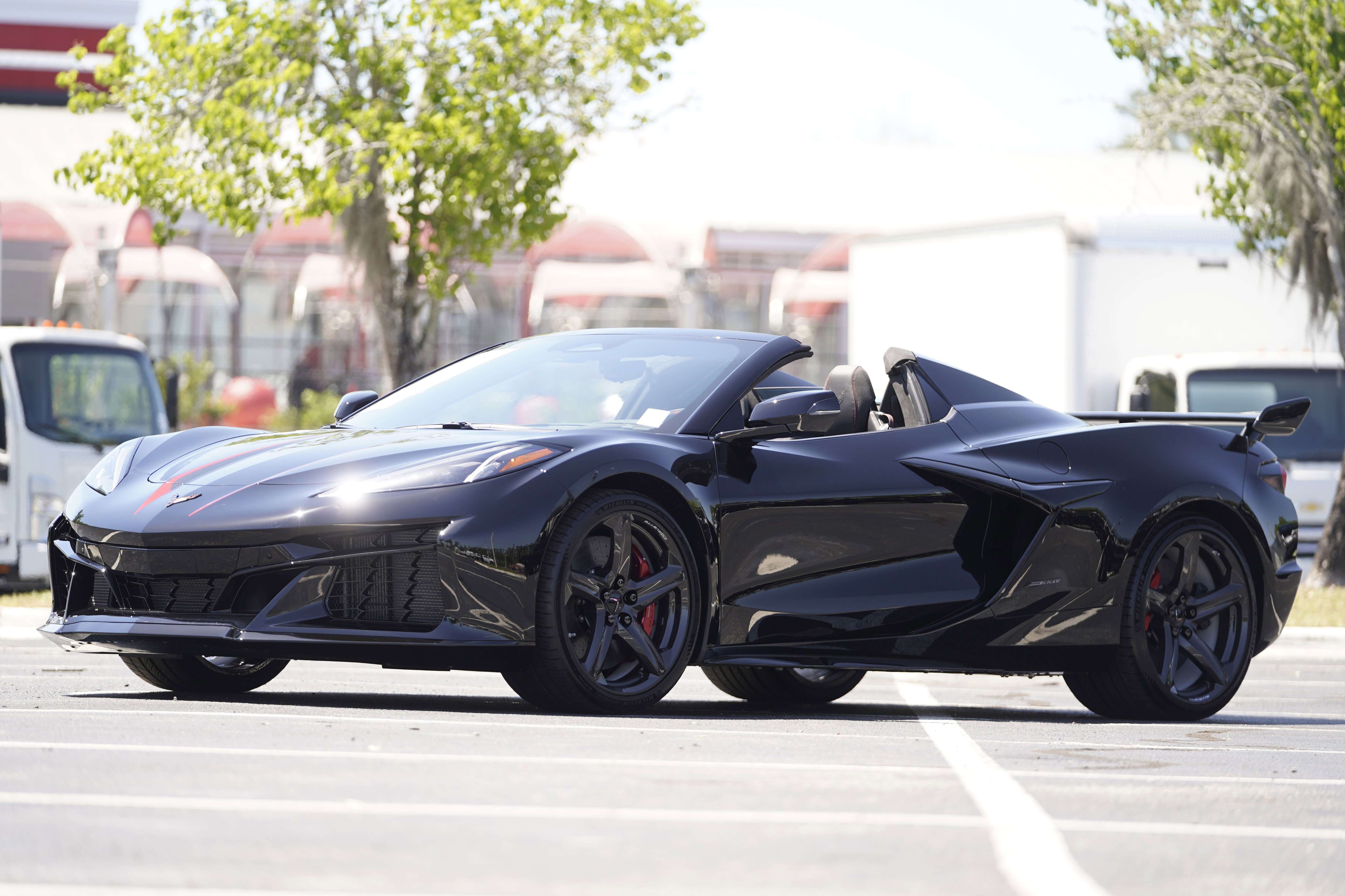 New 2026 Chevrolet Corvette E-Ray AWD/4WD image 38