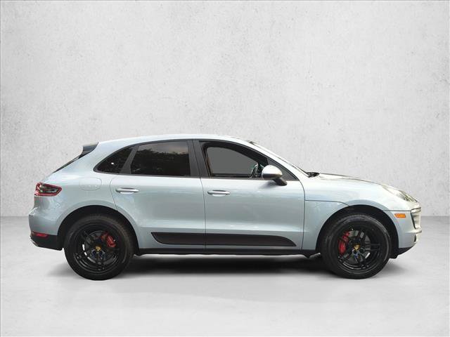 Used 2018 Porsche Macan AWD/4WD image 4