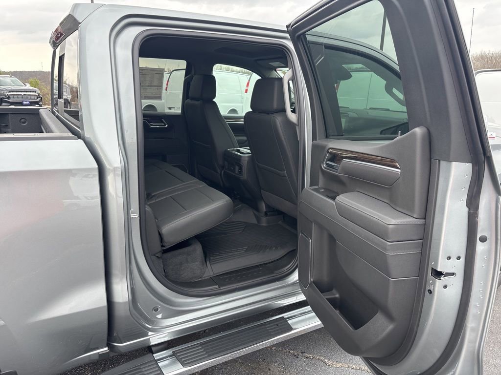 New 2026 Chevrolet Silverado 1500 LT image 39