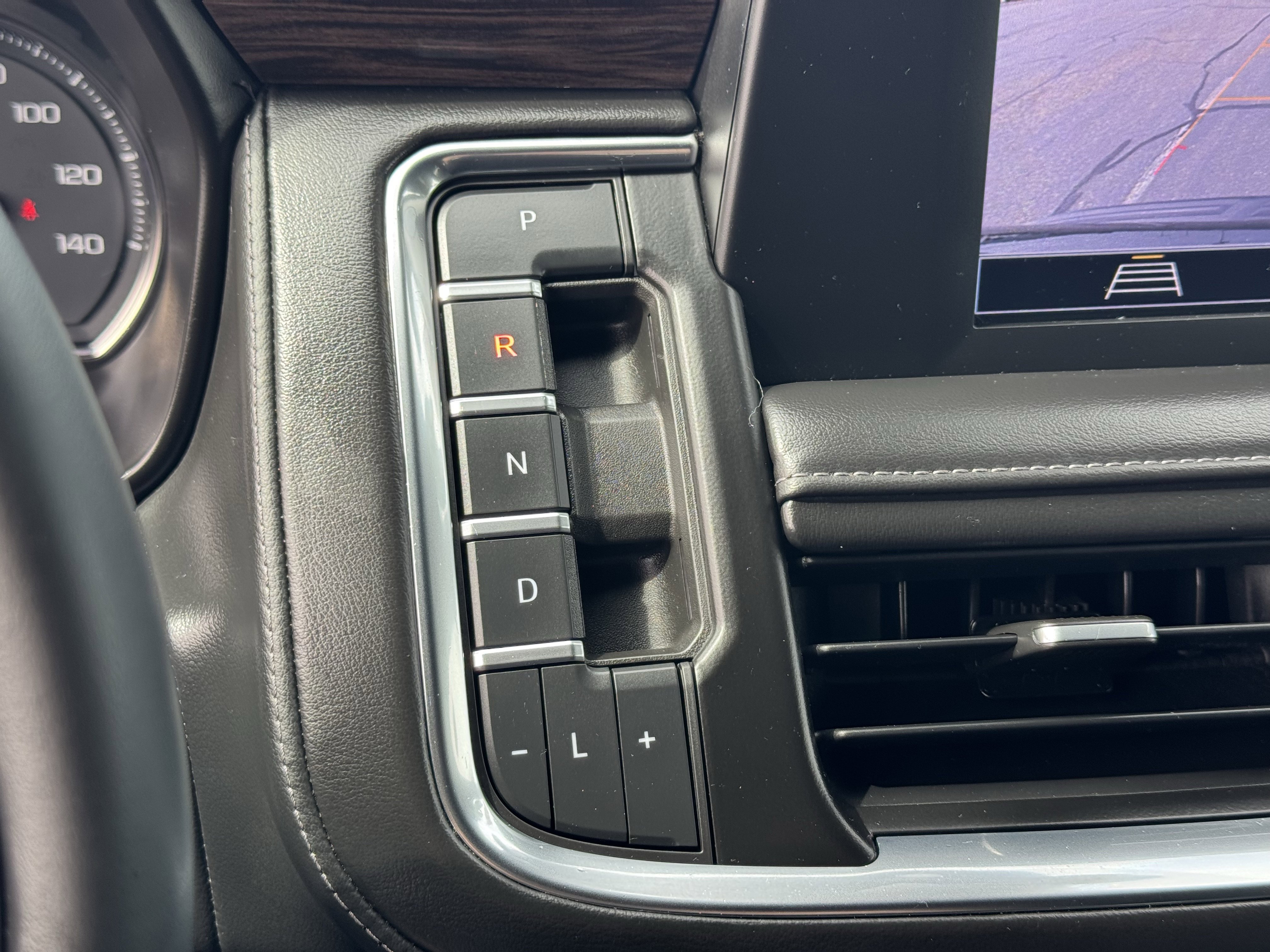 Used 2023 Chevrolet Tahoe LS image 31