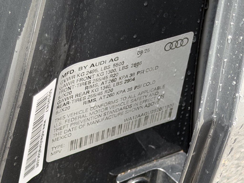 Used 2025 Audi Q5 Premium Plus w/ Premium Plus AWD/4WD image 32