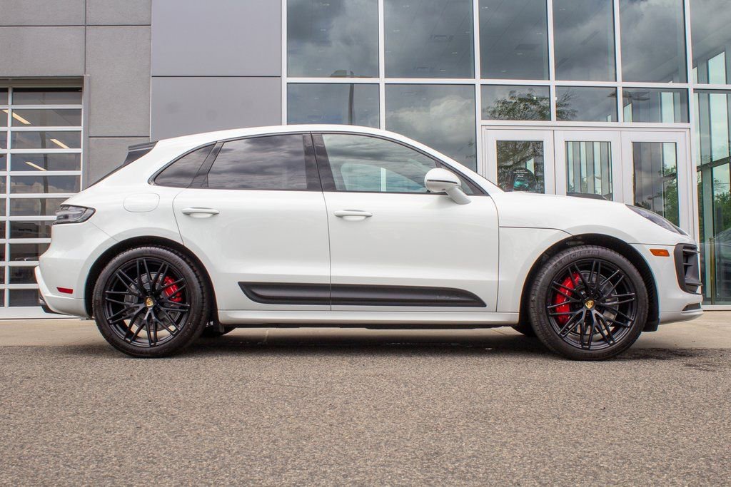 Used 2022 Porsche Macan GTS image 4