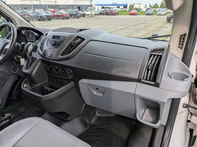 Used 2018 Ford Transit 250 130 Medium Roof RWD image 18