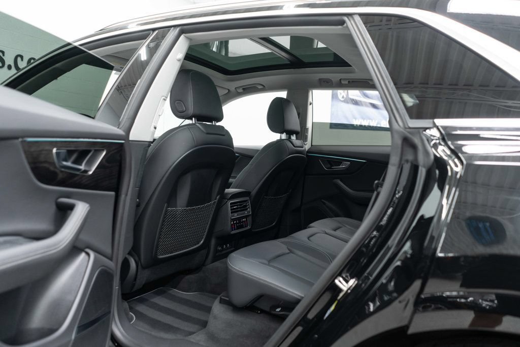 Used 2023 Audi Q8 Premium Plus AWD/4WD image 32