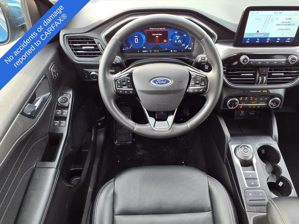 Used 2022 Ford Escape Titanium image 13