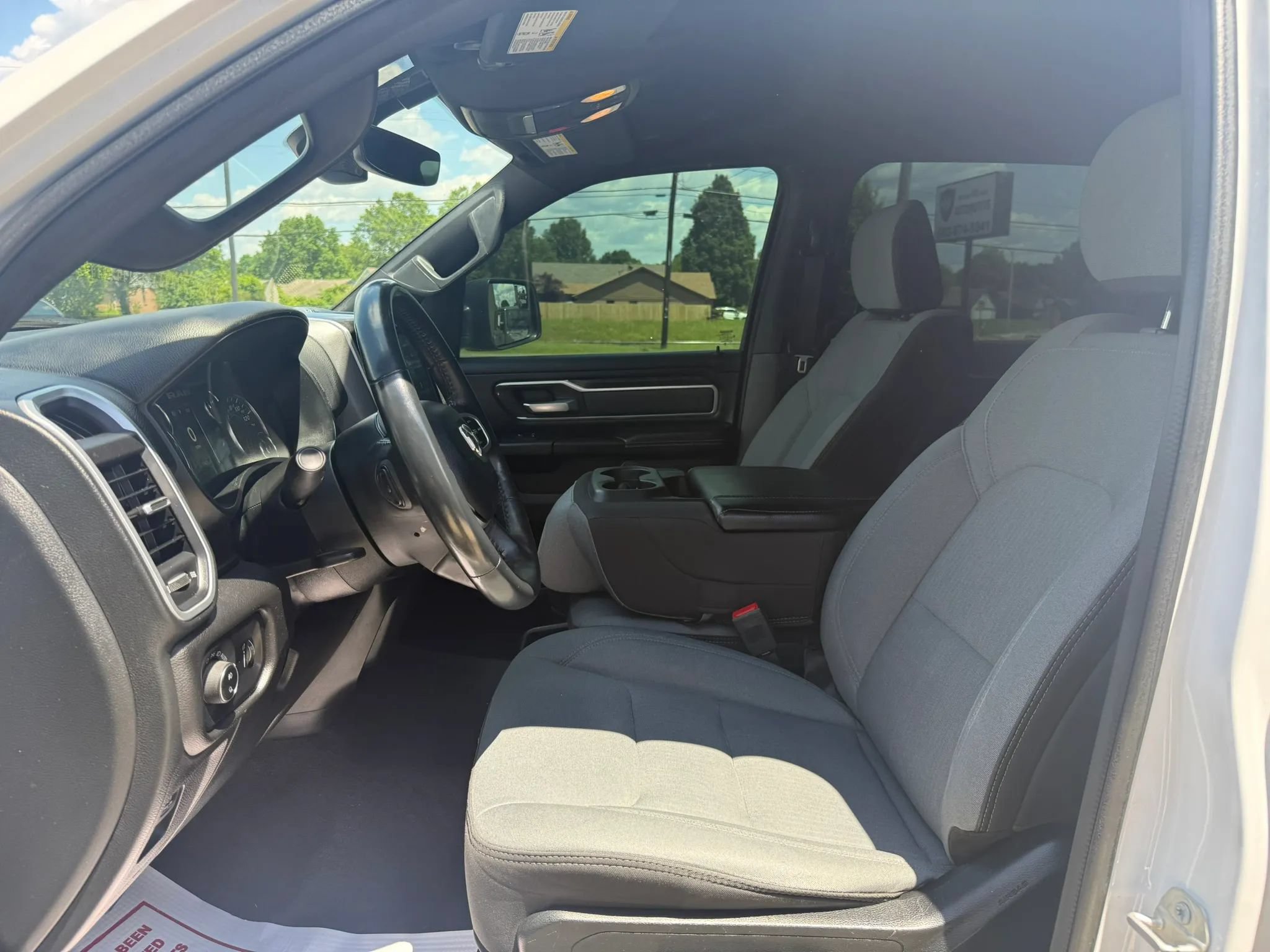 Used 2023 RAM 1500 Big Horn AWD/4WD image 10