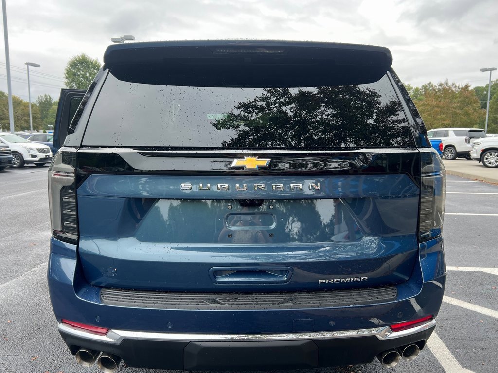 New 2025 Chevrolet Suburban Premier image 17