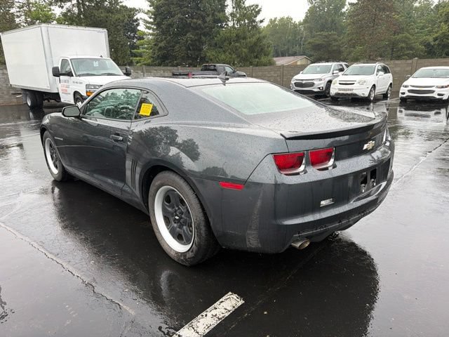 Used 2013 Chevrolet Camaro LS RWD image 8