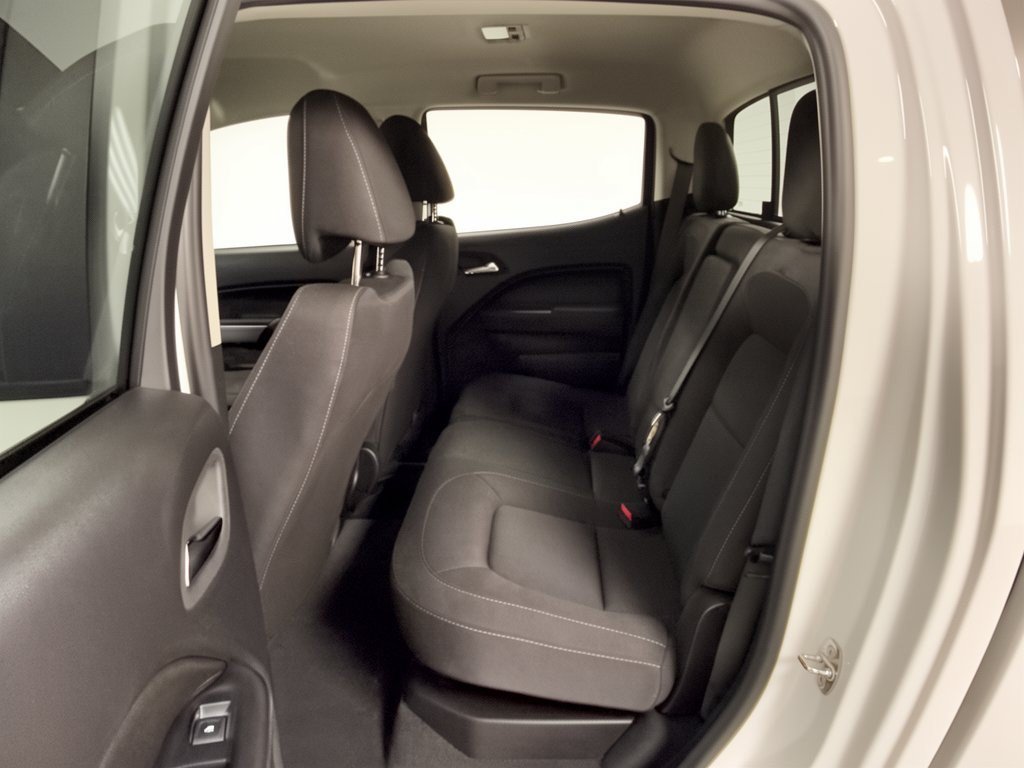 Used 2022 Chevrolet Colorado LT w/ Safety Package AWD/4WD image 25