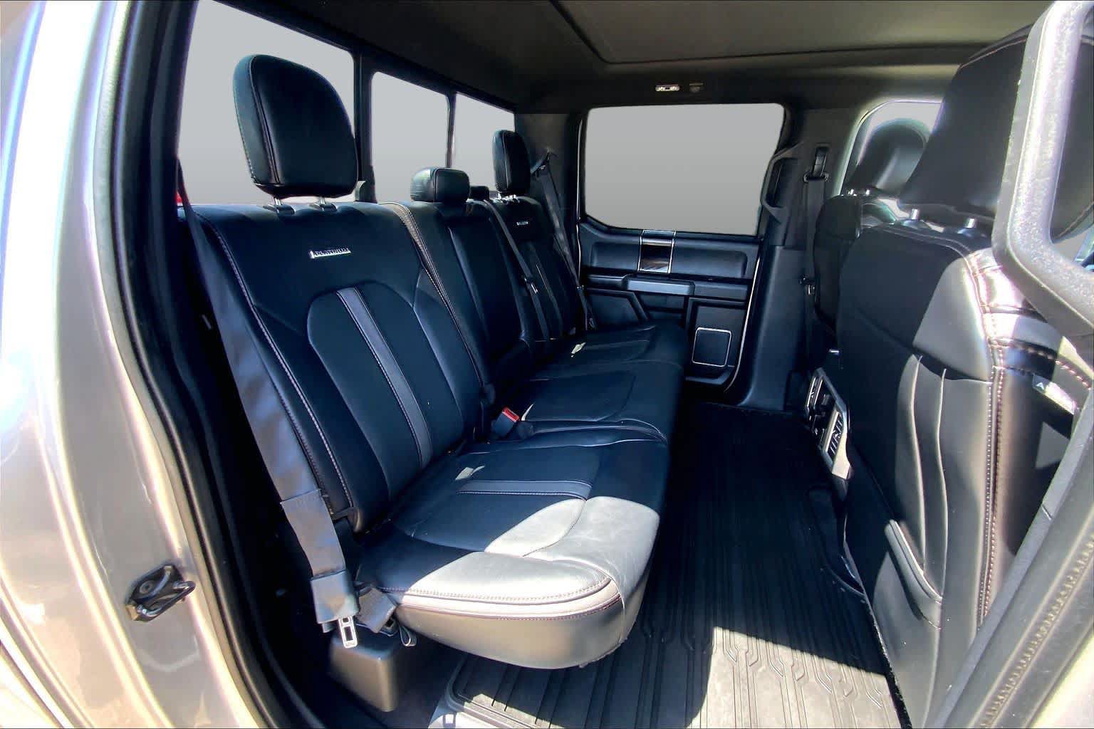 Used 2020 Ford F150 Platinum w/ Equipment Group 701A Luxury AWD/4WD image 19
