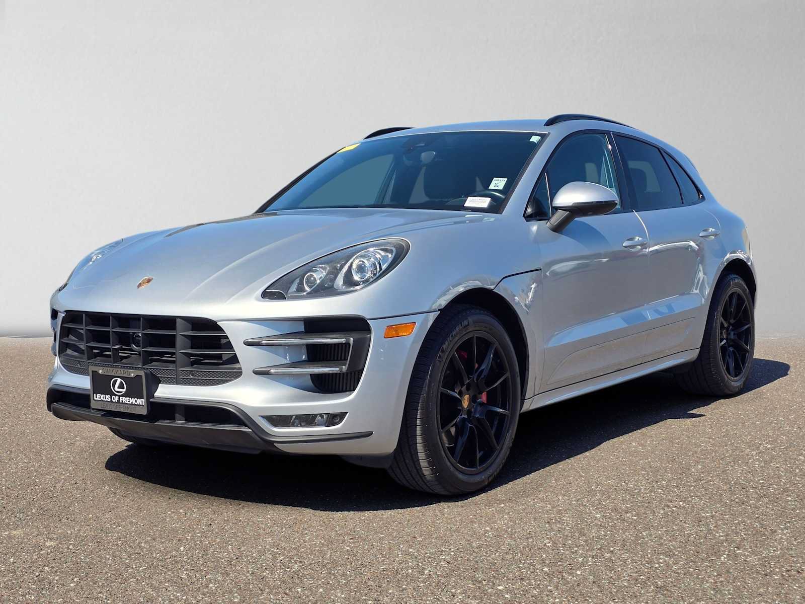 Used 2015 Porsche Macan Turbo AWD/4WD image 7