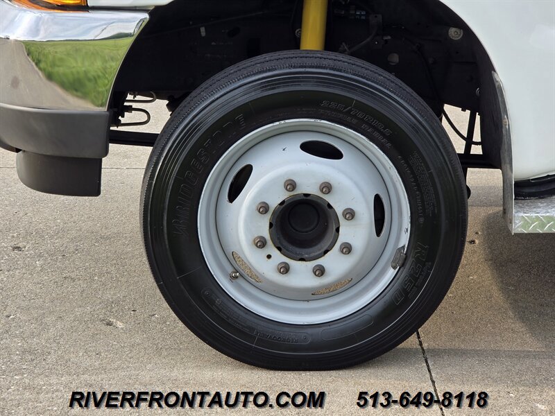 Used 2001 Ford F450 Lariat RWD image 23