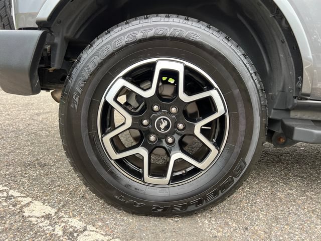Used 2022 Ford Bronco Outer Banks AWD/4WD image 14