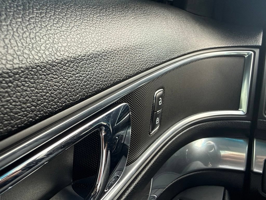 Used 2019 Ford Explorer Sport AWD/4WD image 20