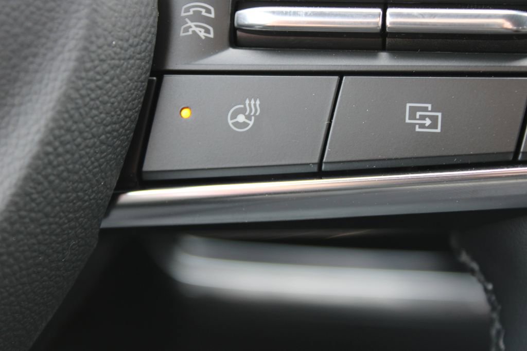 New 2026 Chevrolet Equinox LT image 38