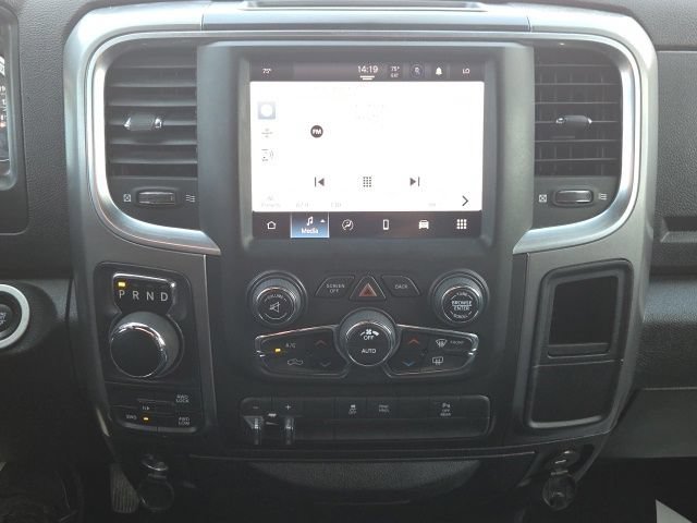 Used 2022 RAM 1500 Warlock AWD/4WD image 25