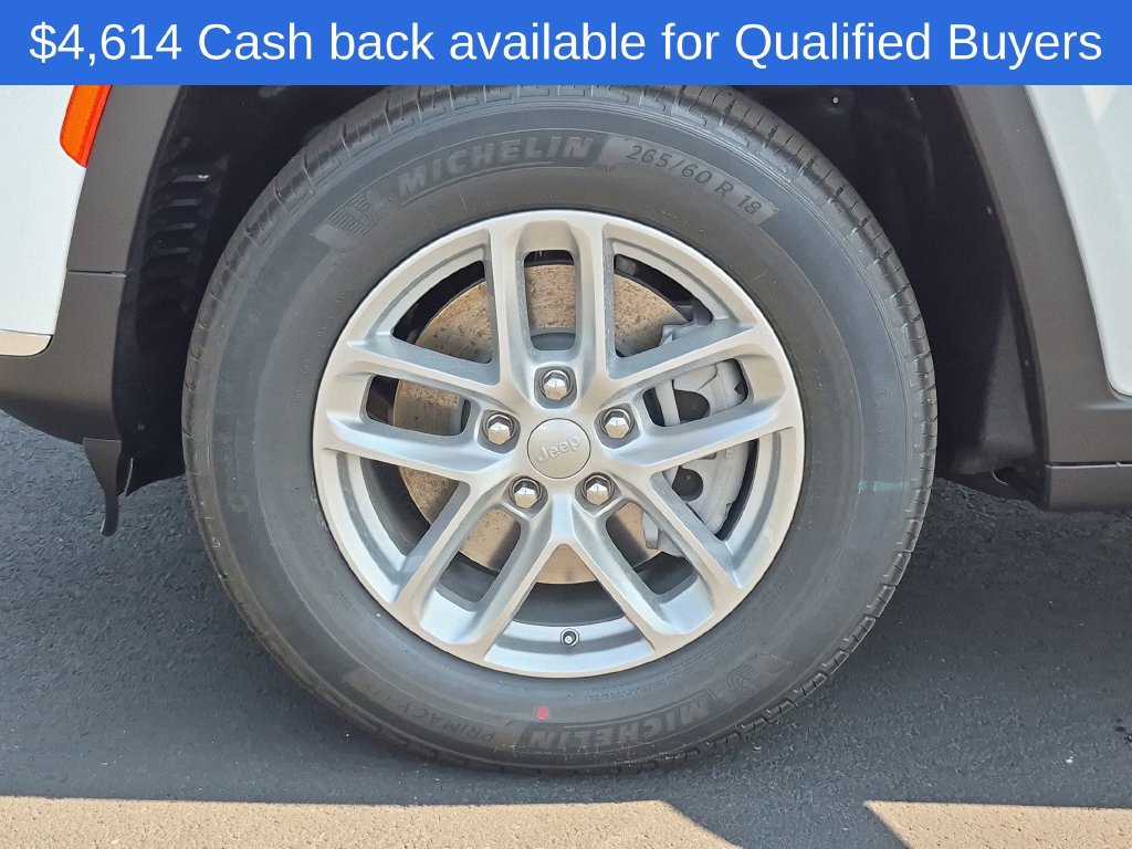 New 2026 Jeep Grand Cherokee L Laredo w/ Trailer Tow Package AWD/4WD image 27