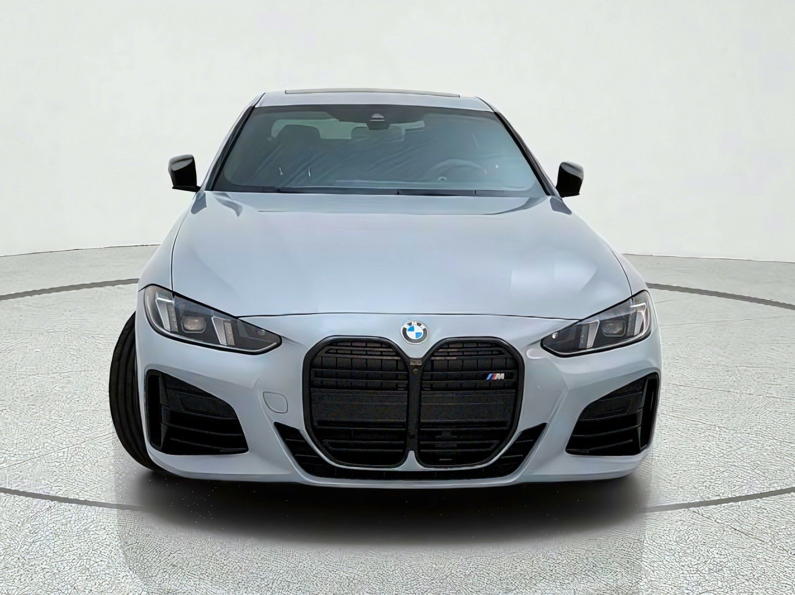 Used 2026 BMW 440i xDrive Coupe w/ Parking Assistance Package AWD/4WD image 3