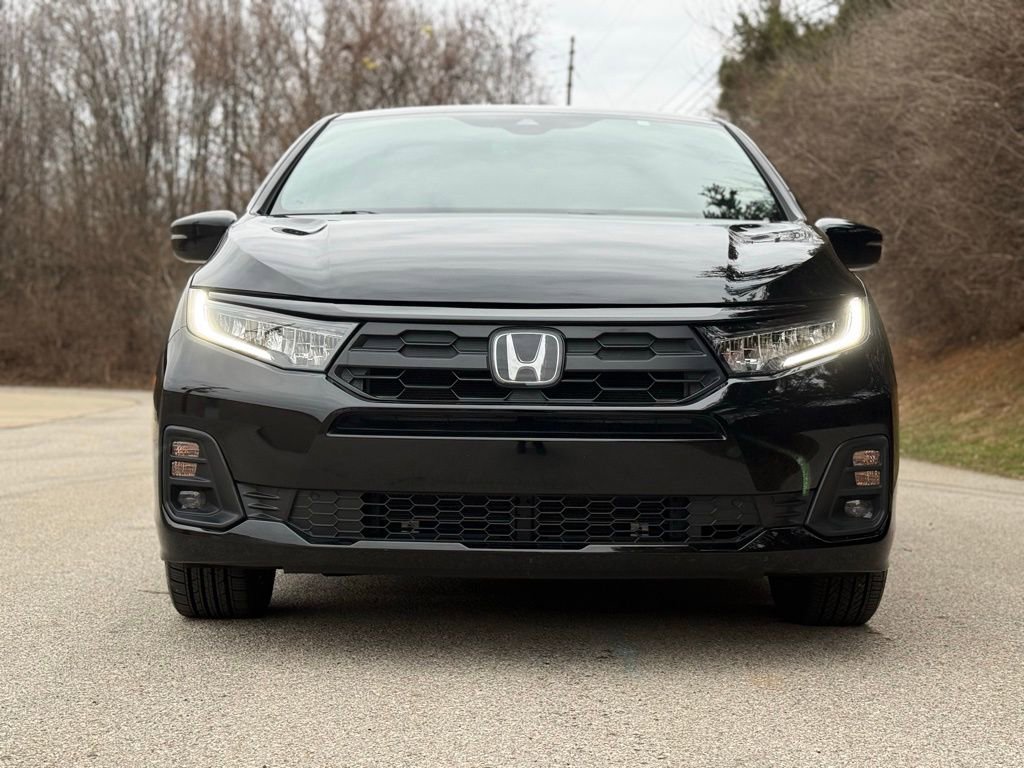 Used 2025 Honda Odyssey Sport-L image 6