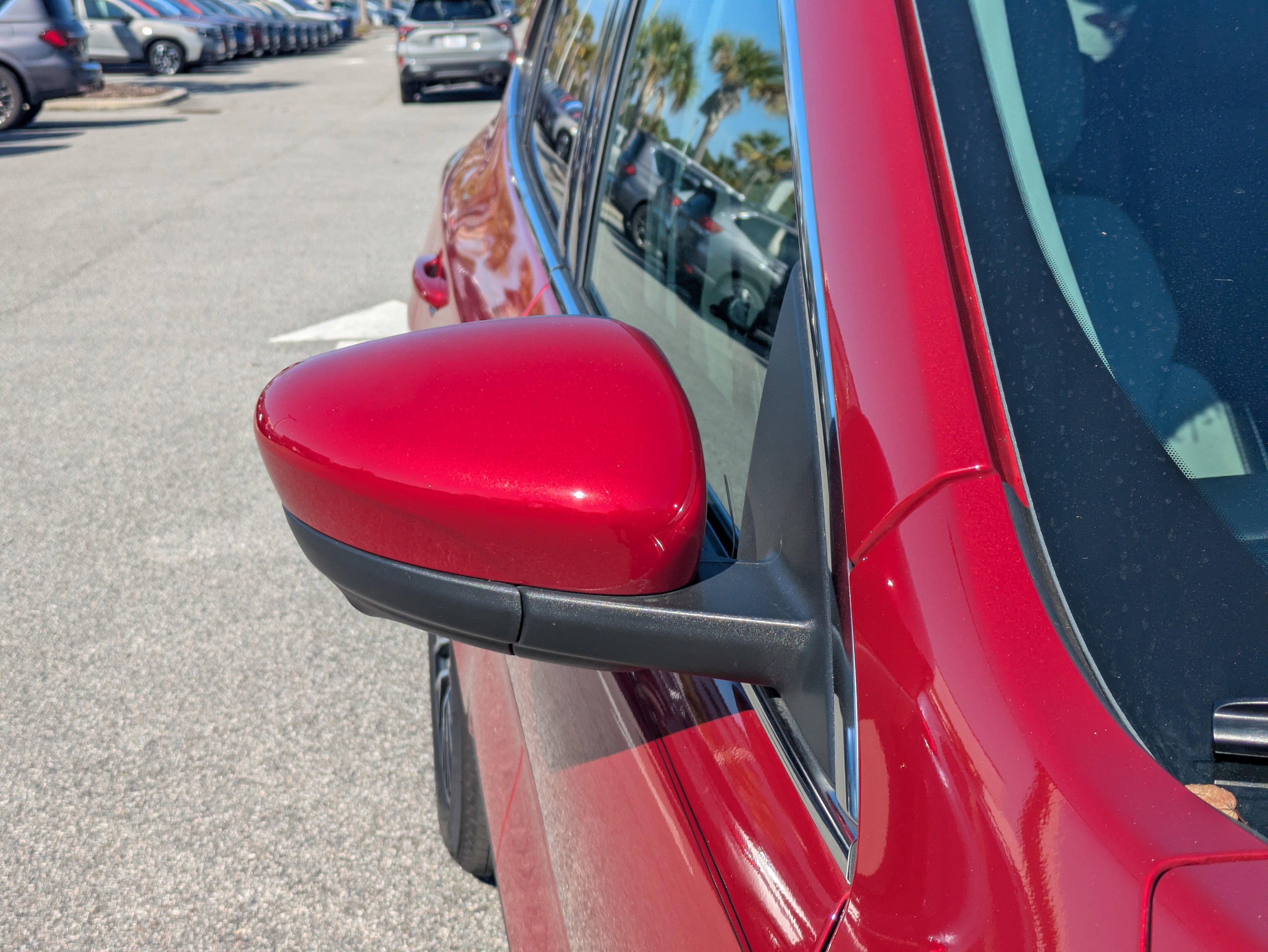 Used 2025 Ford Escape SE w/ PHEV Premium Package image 12