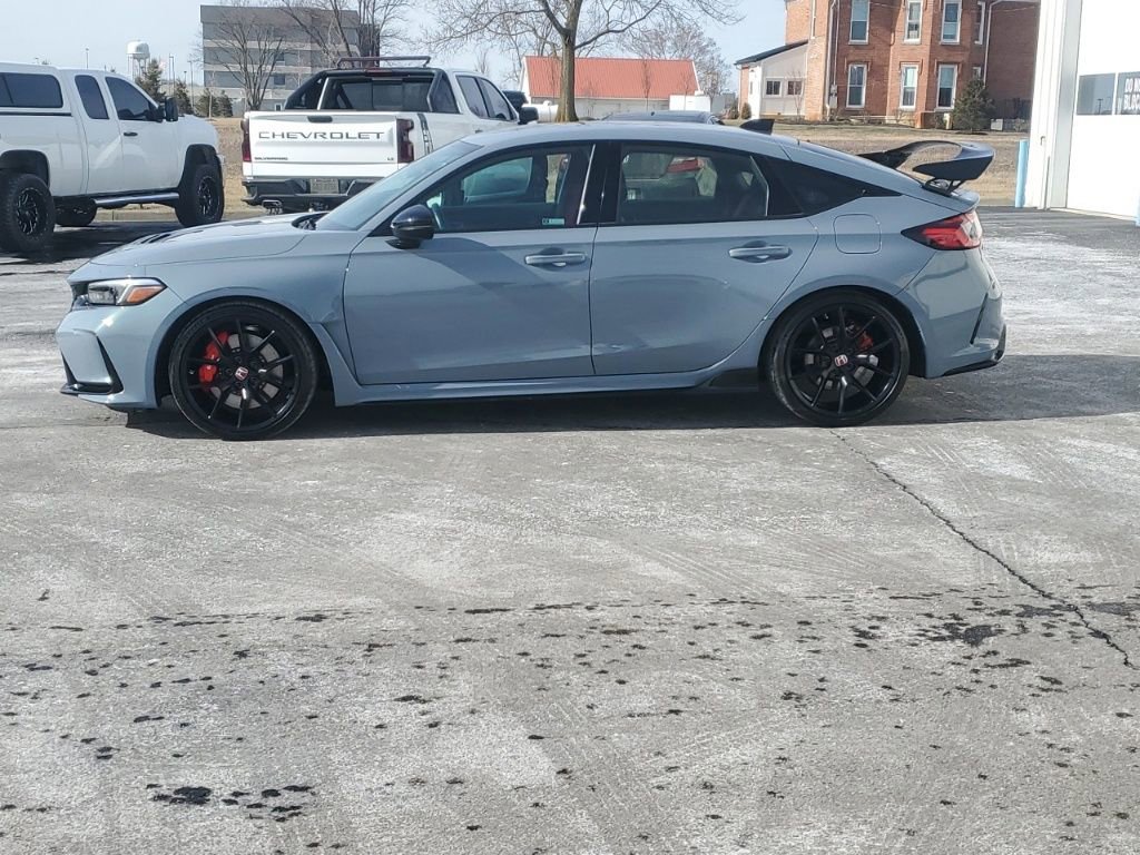 Used 2023 Honda Civic Type R image 4