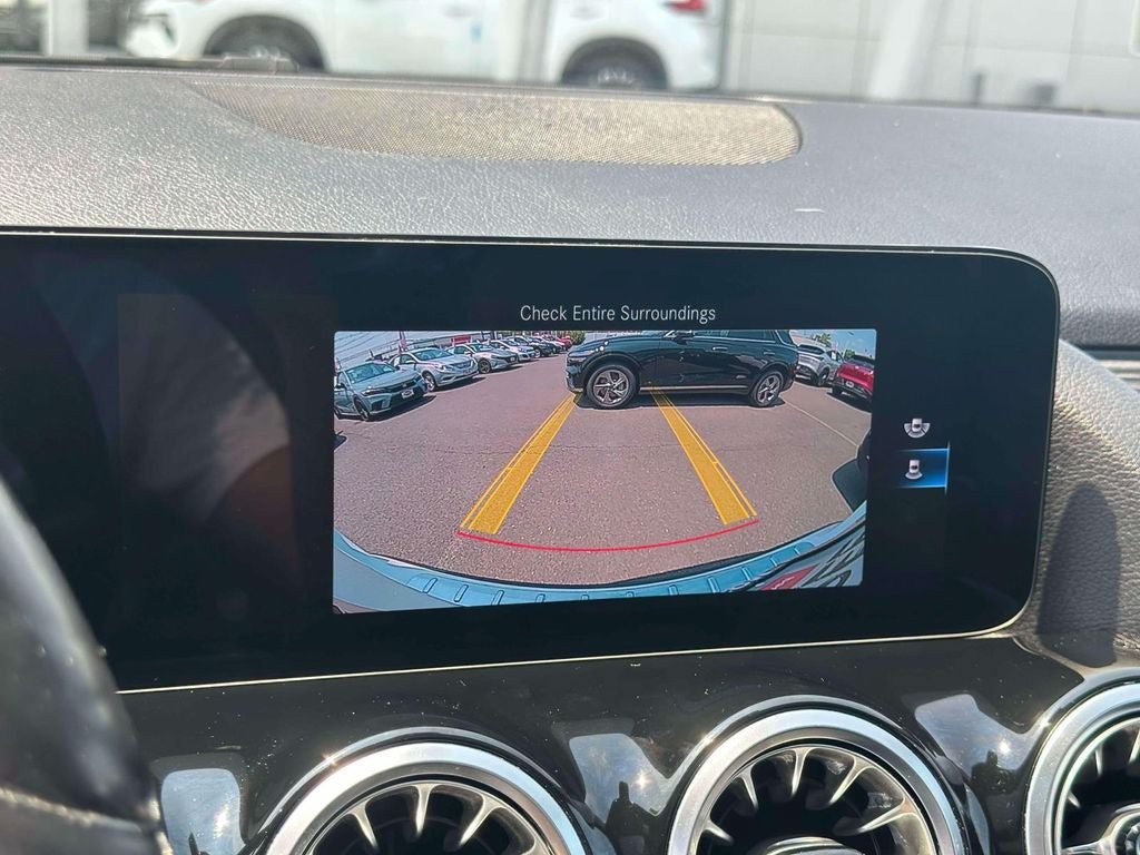 Used 2023 Mercedes-Benz GLA 250 4MATIC image 29