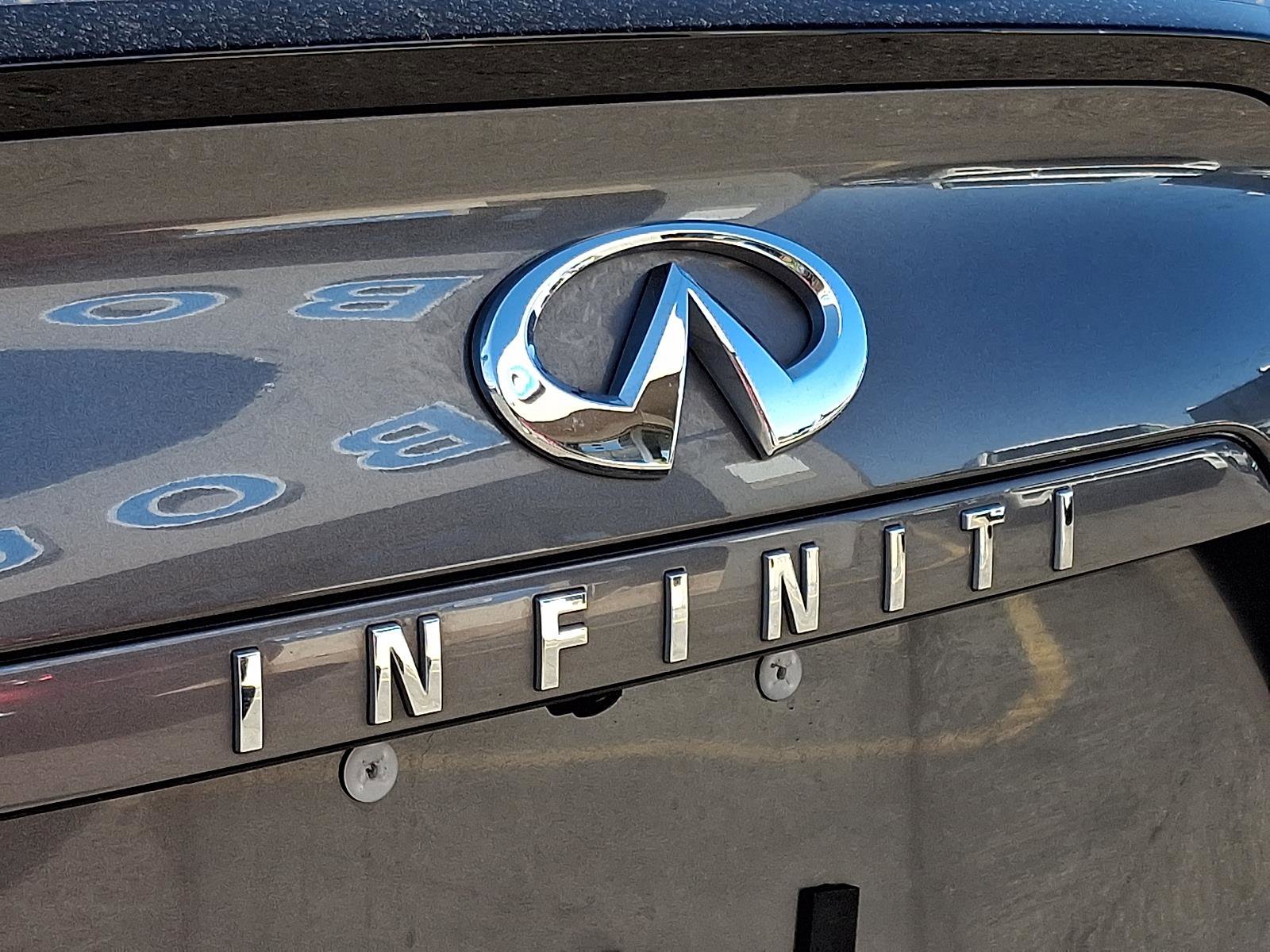 Used 2022 INFINITI QX50 Luxe w/ Appearance Package image 15