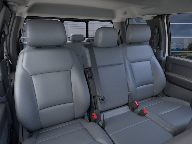 New 2026 Ford F550 4x4 Supercab Super Duty image 10