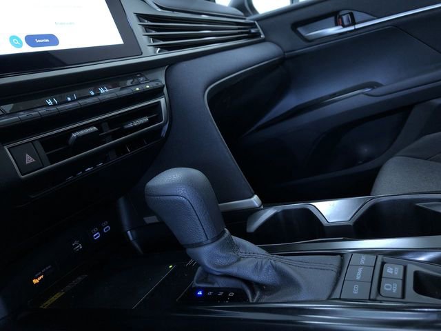 Certified 2026 Toyota Camry LE FWD image 29