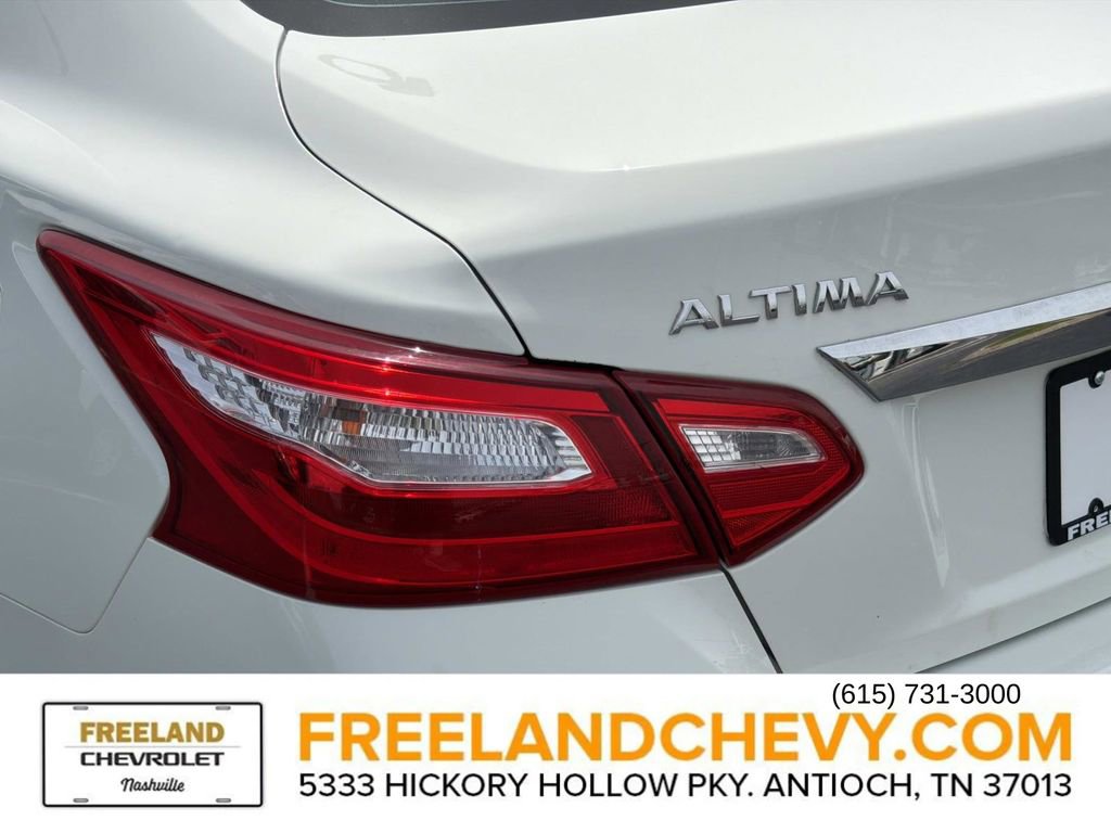 Used 2017 Nissan Altima 2.5 S w/ Power Driver Seat Package FWD image 12