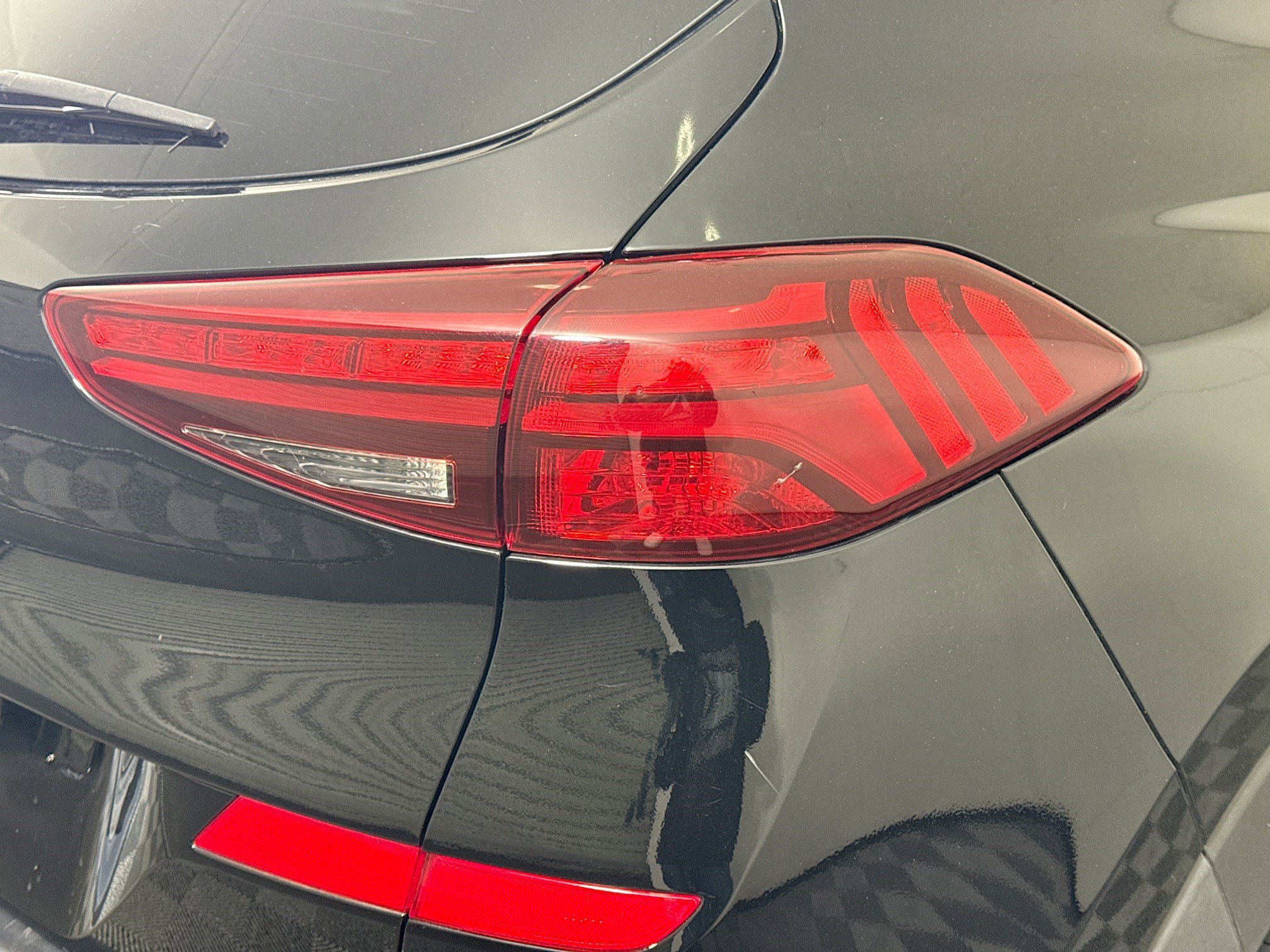 Used 2020 Hyundai Tucson Ultimate w/ Cargo Package image 34