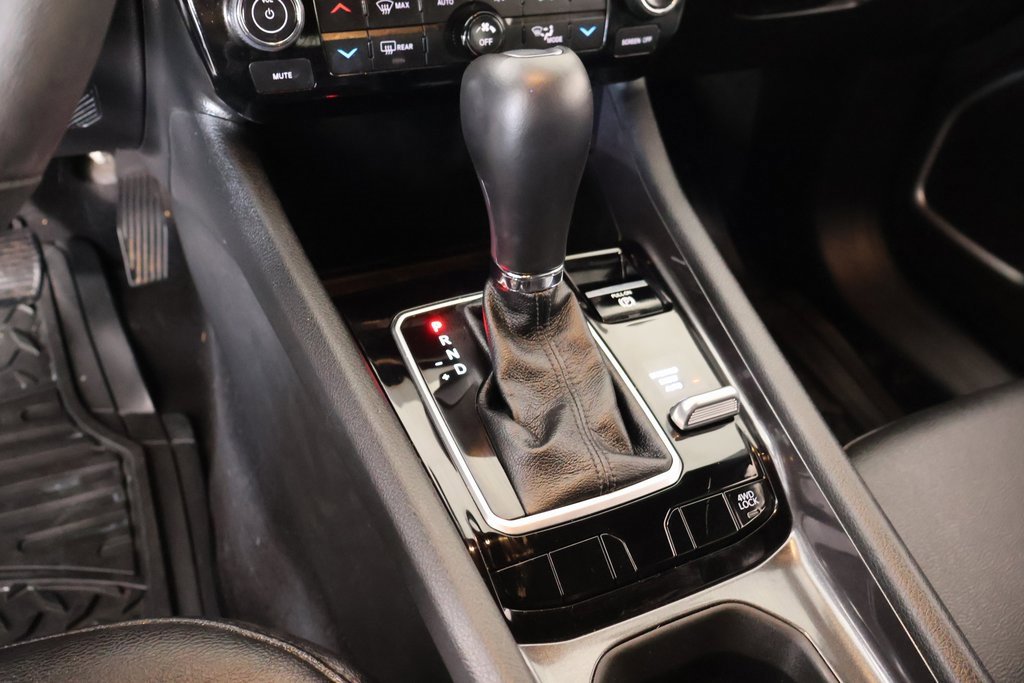 Used 2024 Jeep Compass Latitude w/ Convenience Group image 8