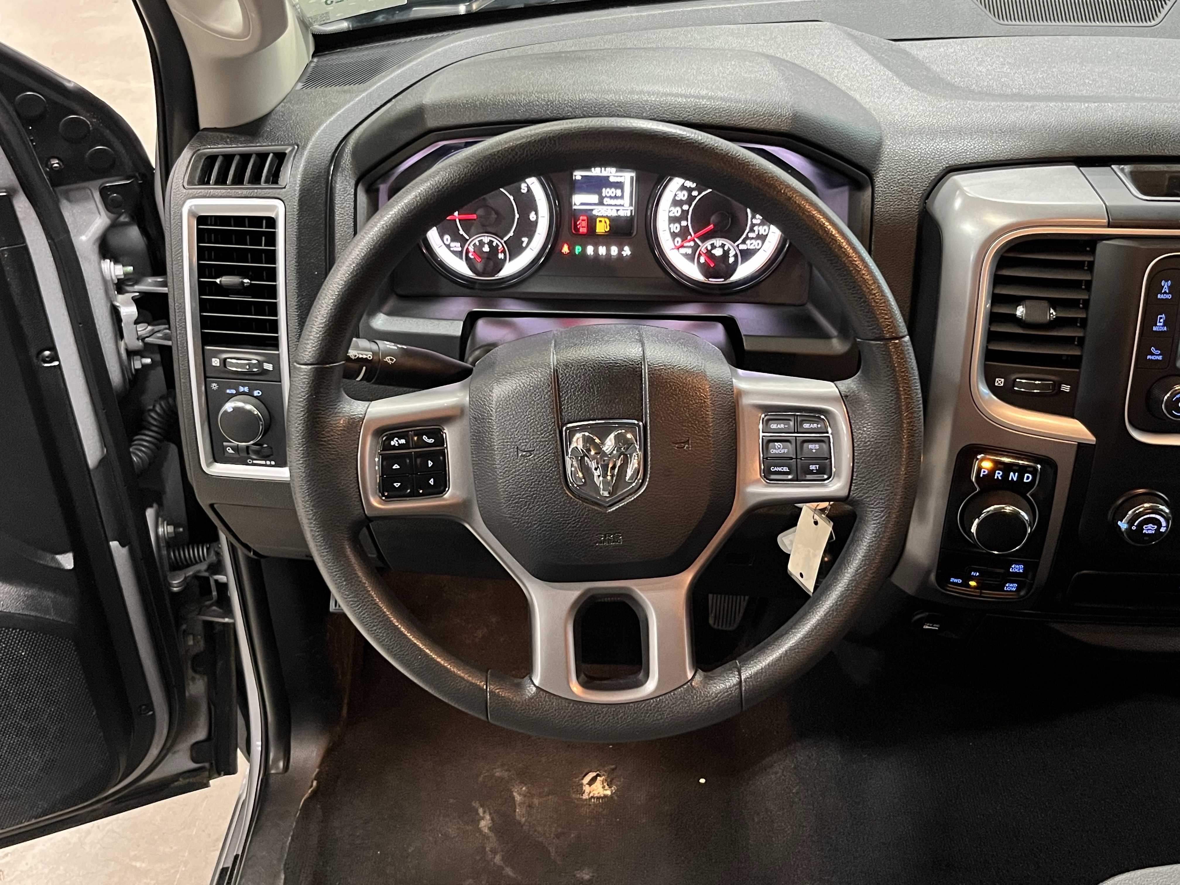 Used 2023 RAM 1500 Classic SLT image 13