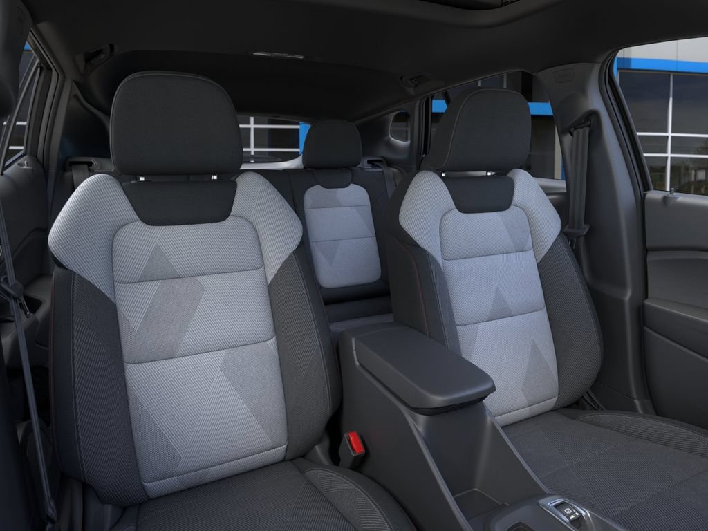 New 2026 Chevrolet Trax RS w/ Sunroof Package FWD image 16