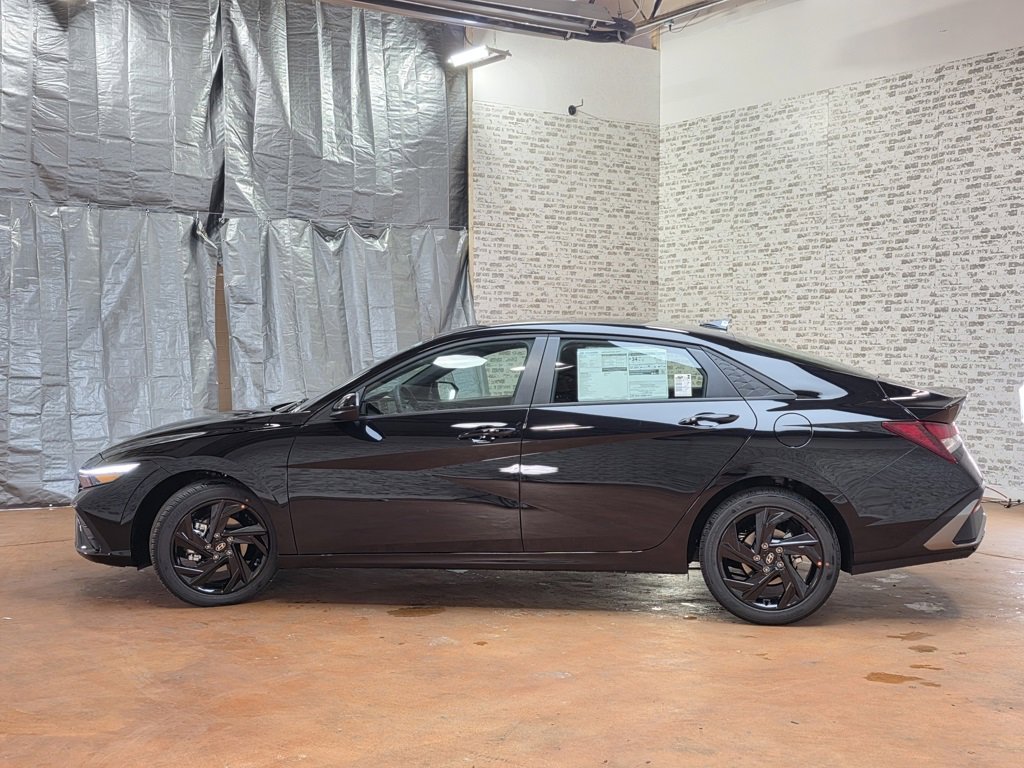 New 2026 Hyundai Elantra Sport w/ Cargo Package image 5