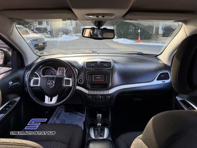 Used 2017 Dodge Journey SXT w/ Security Group image 24