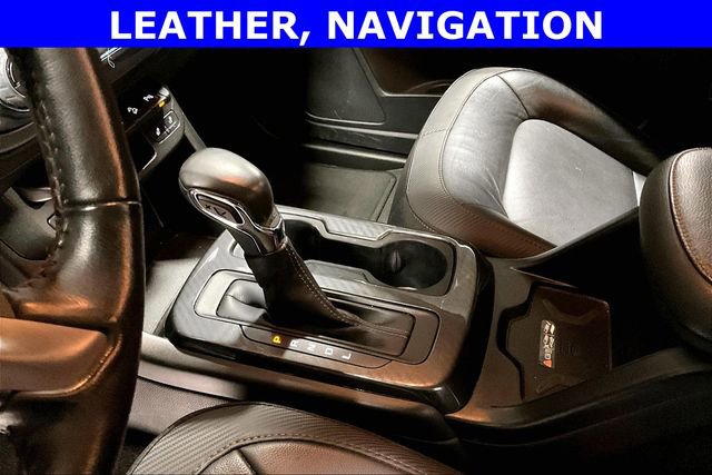 Used 2022 GMC Canyon AT4 w/ Trailering Package image 18