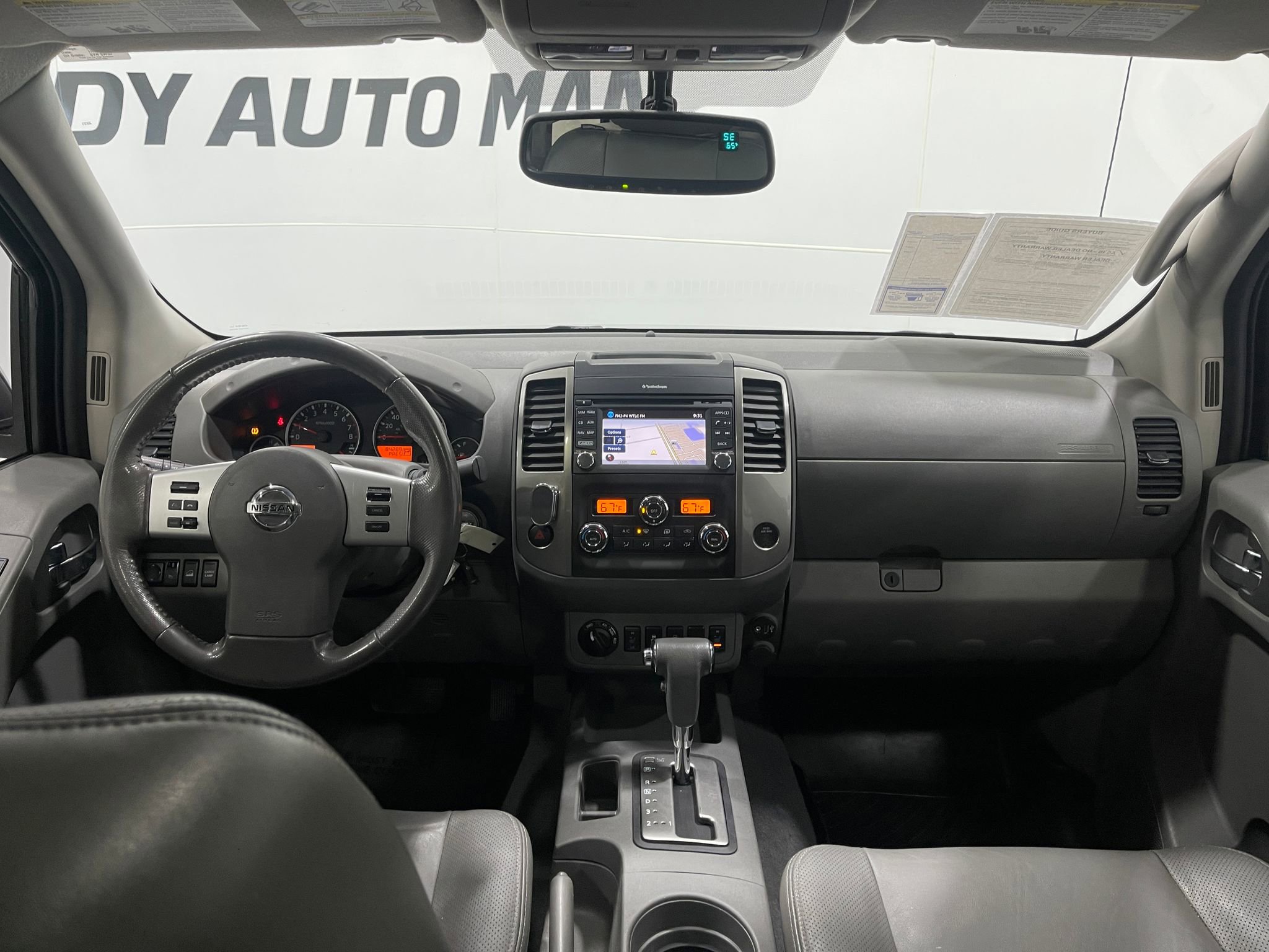 Used 2019 Nissan Frontier SL image 18