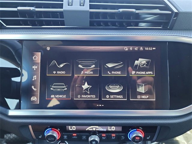 New 2025 Audi Q3 2.0T Premium image 15