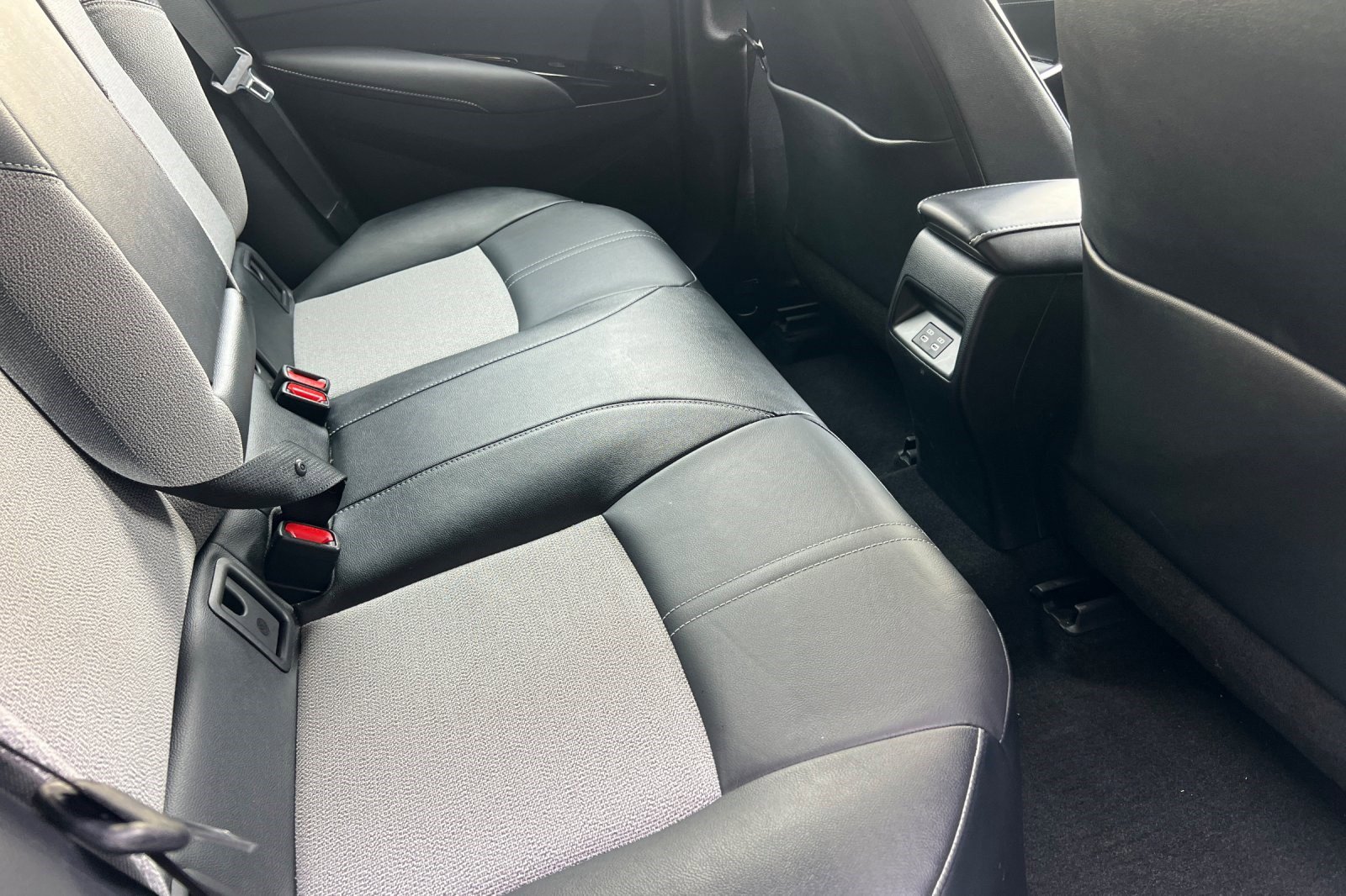 Used 2024 Toyota Corolla XSE image 30